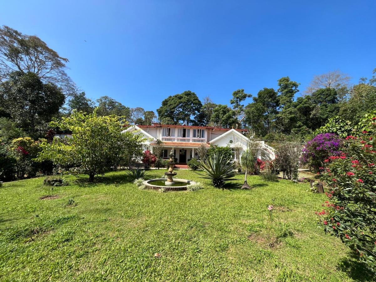 סאקלשפור Robin Woods Homestay מראה חיצוני תמונה