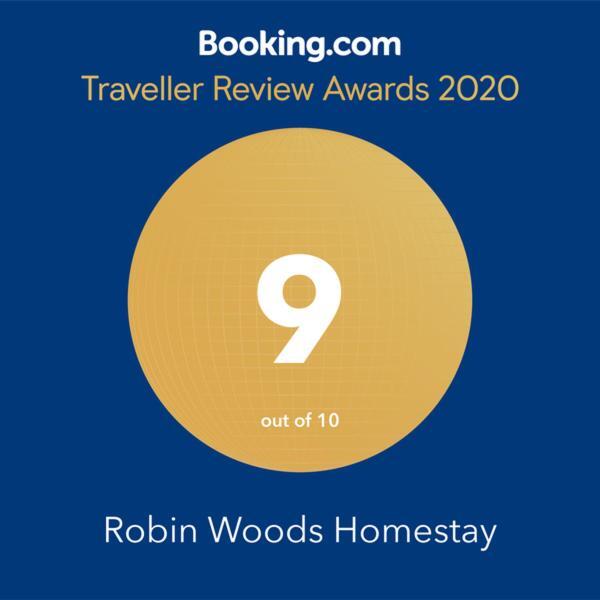 סאקלשפור Robin Woods Homestay מראה חיצוני תמונה